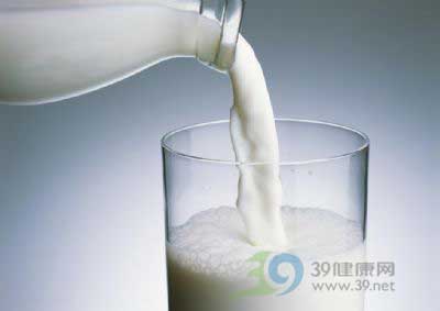 微波炉热奶 会有致癌危机吗？